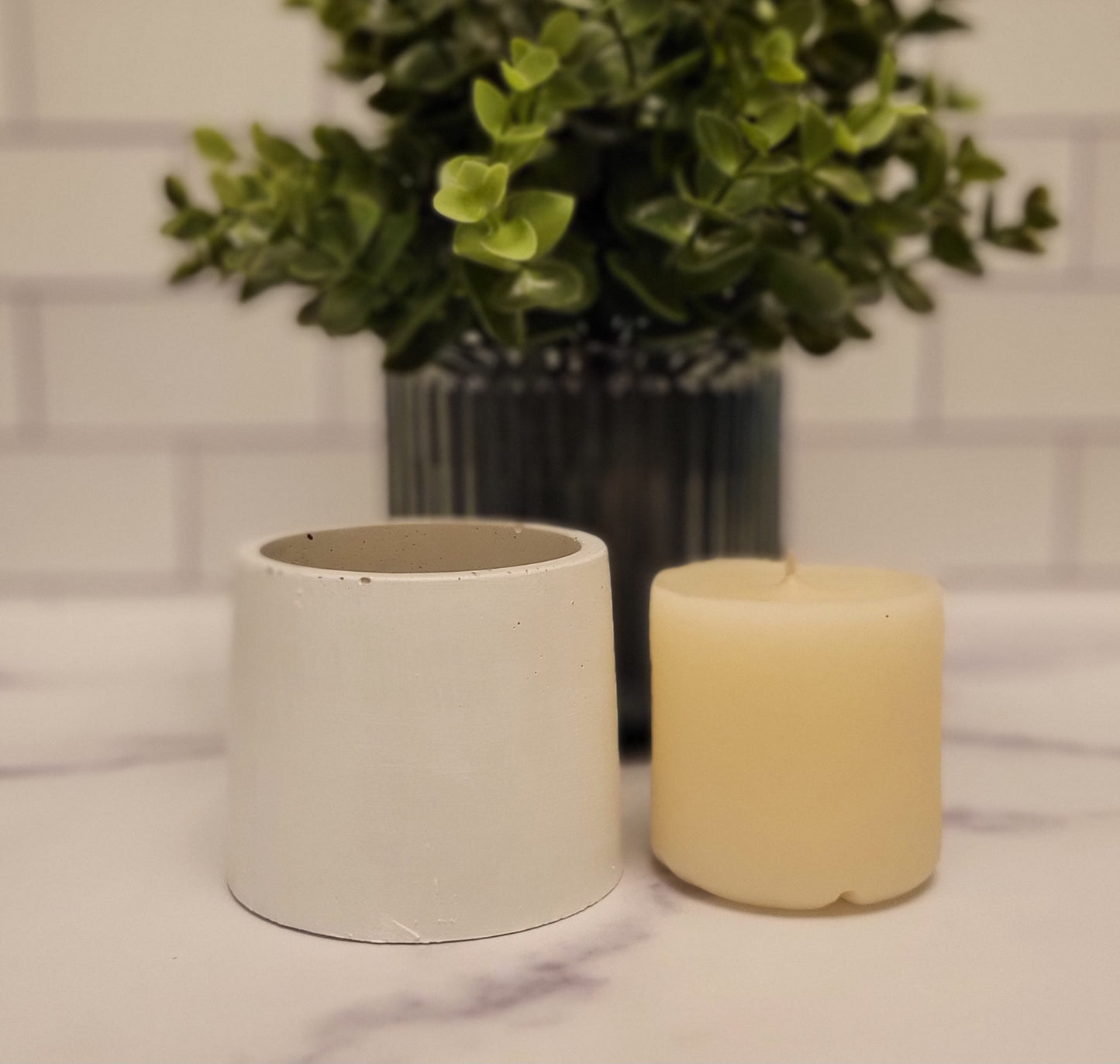 Refill- 4 oz Concrete Round